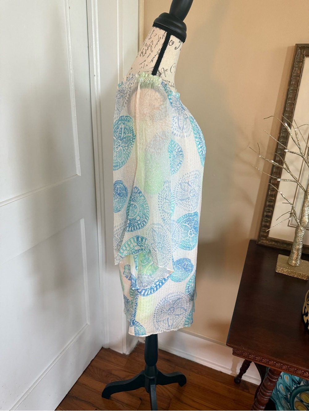 Lilly Pulitzer White Tunic Dress with Blue and Green Medallion Print - Picture 4 of 8